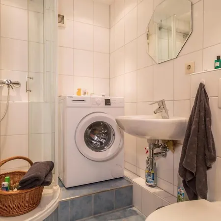 Freyzeit קרסברון אם בודנזי